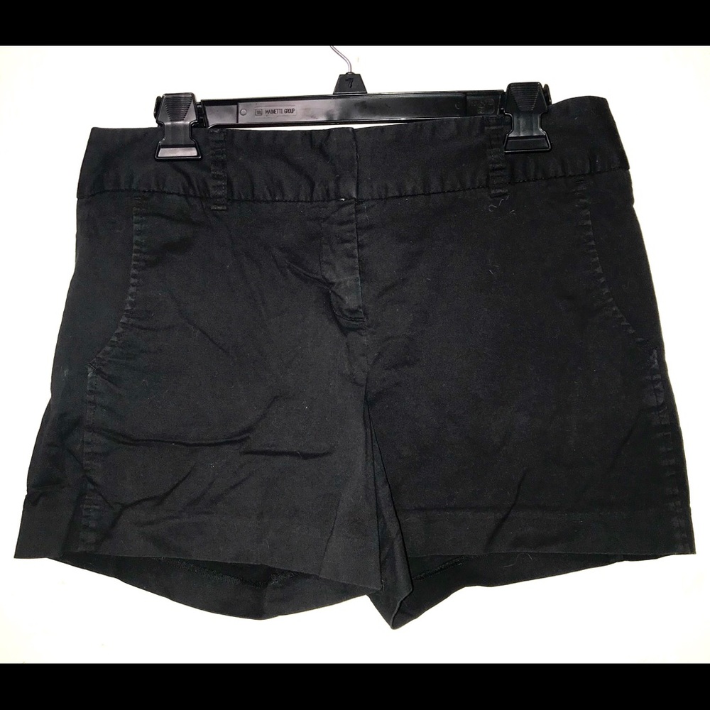 Daisy Fuentes black shorts